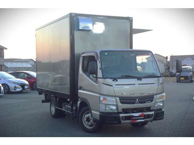 Mitsubishi Fuso Canter 10