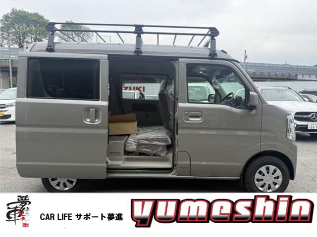 Suzuki Every 12