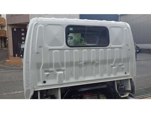 Hino Dutro 11