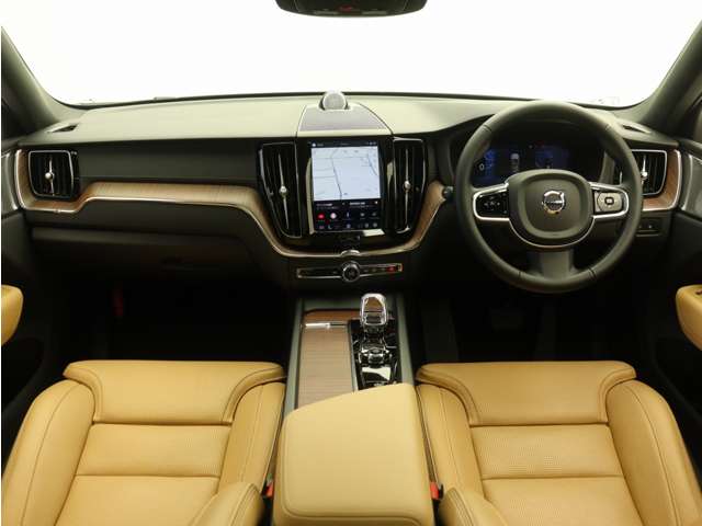 Volvo XC60 4