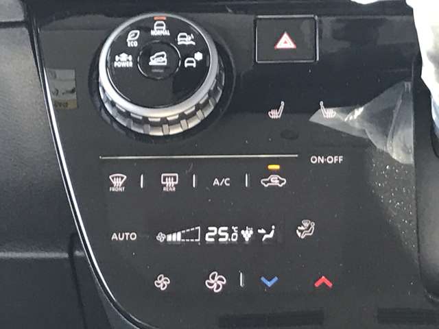 Mitsubishi Delica Mini 11