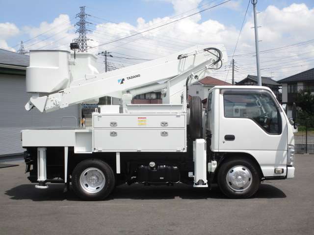 Isuzu Elf 5
