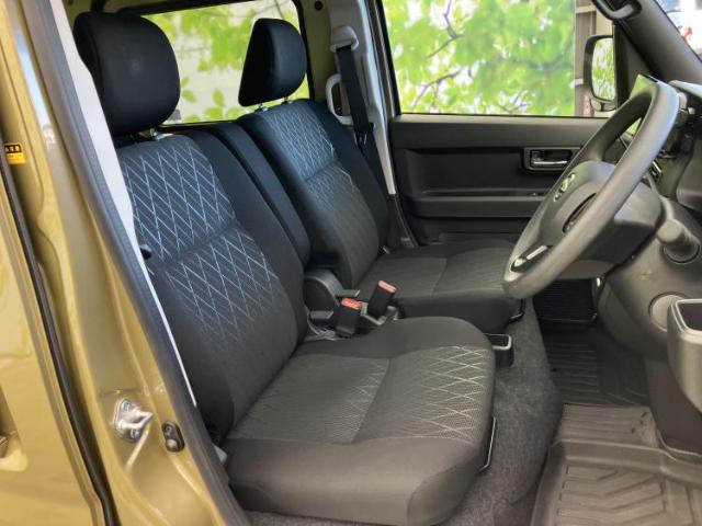 Daihatsu Atrai 4