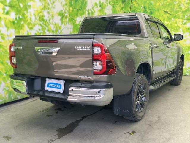 Toyota Hilux 6