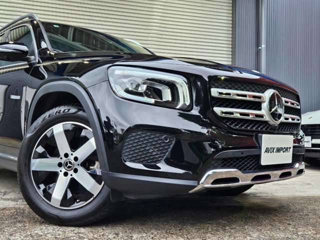 Mercedes-Benz GLB 5