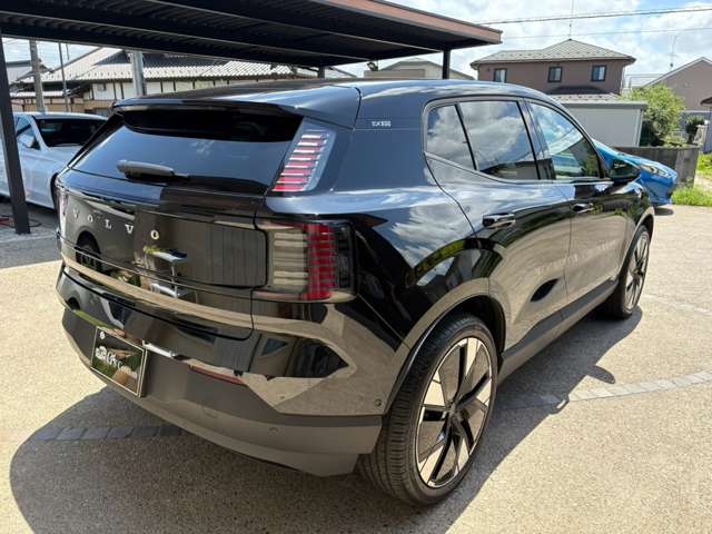 Volvo EX30 9