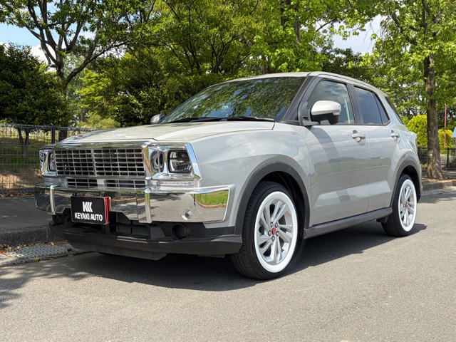 Daihatsu Rocky 4