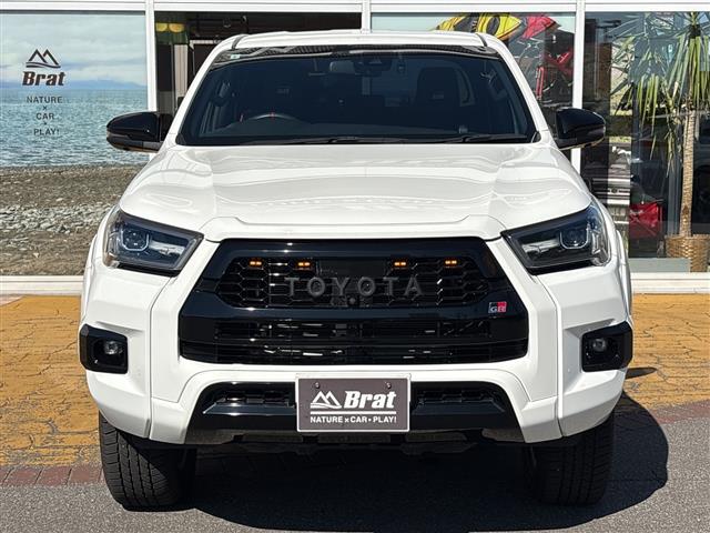Toyota Hilux 4
