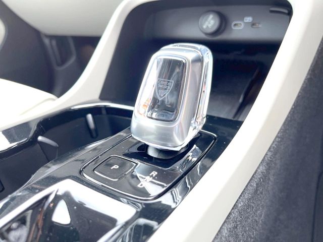 Volvo XC40 10