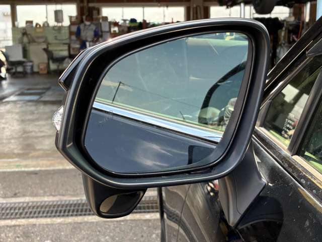 Toyota Harrier 4