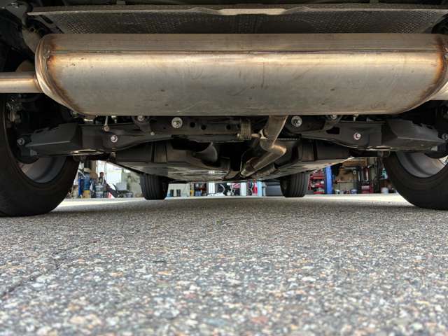 Toyota Harrier 10