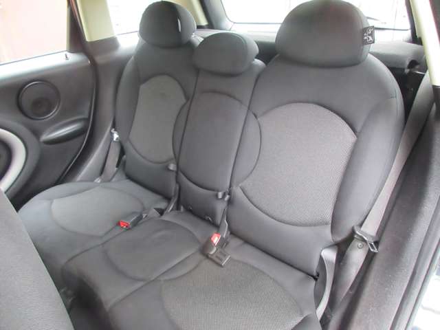 MINI Crossover 11