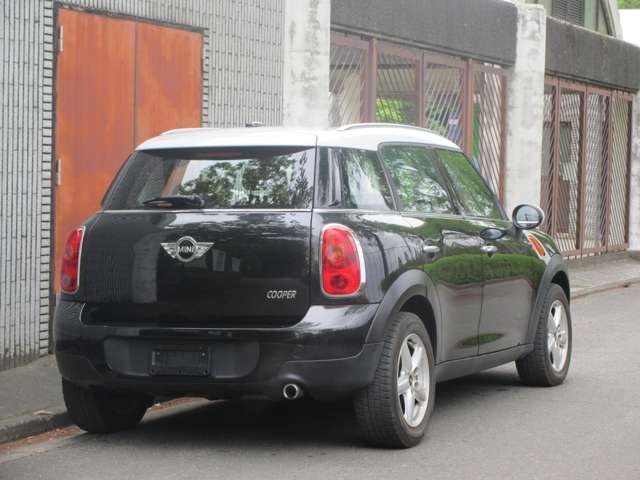 MINI Crossover 2