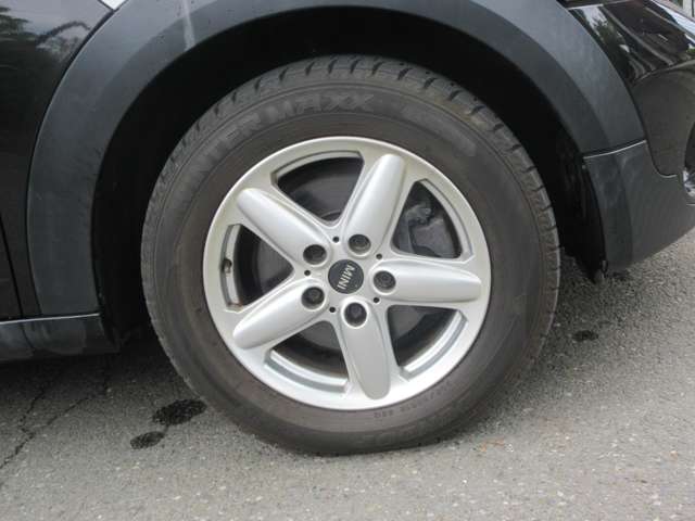 MINI Crossover 9