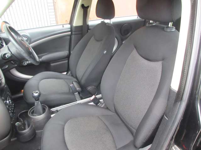 MINI Crossover 10