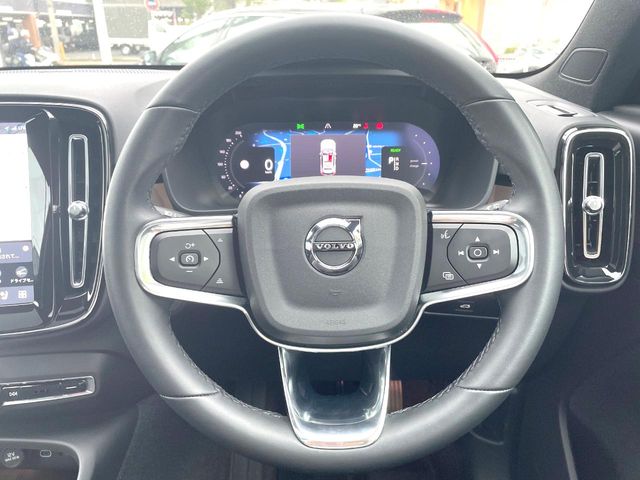 Volvo XC40リチャージ 8