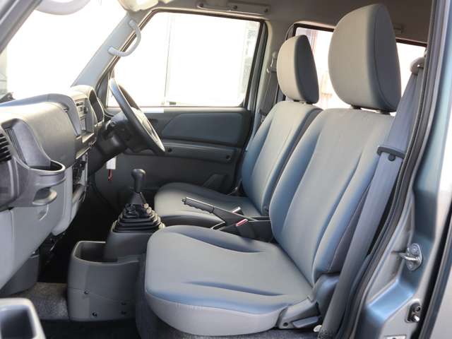 Nissan NV100 Clipper 11
