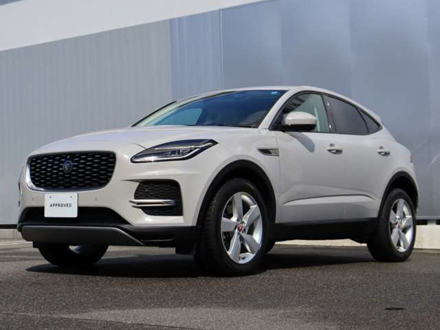 Jaguar E-Pace 6