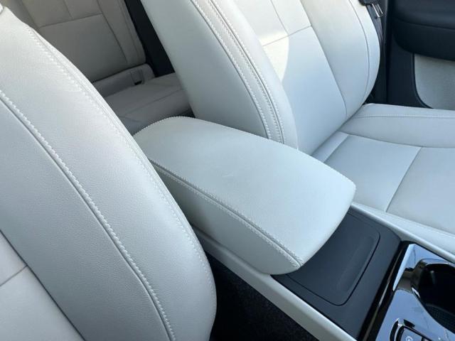 Volvo XC40 12
