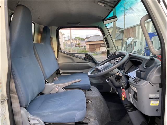 Mitsubishi Fuso Canter 5