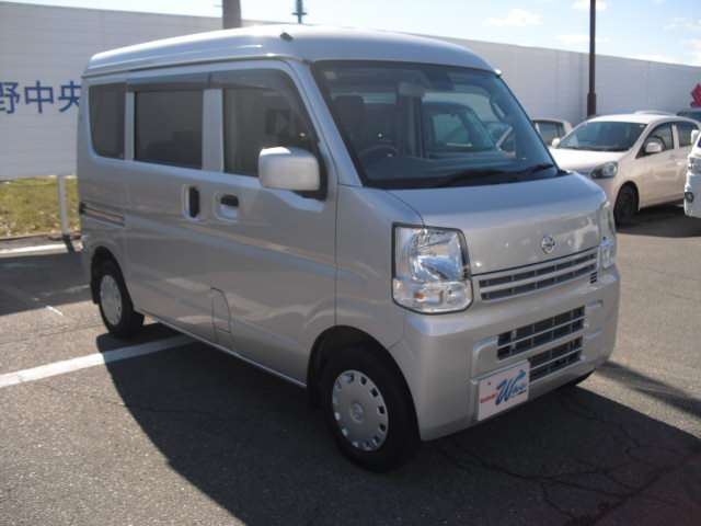 Nissan NV100 Clipper 3