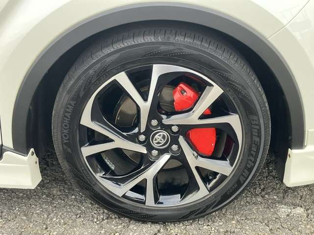 Toyota C-HR 5