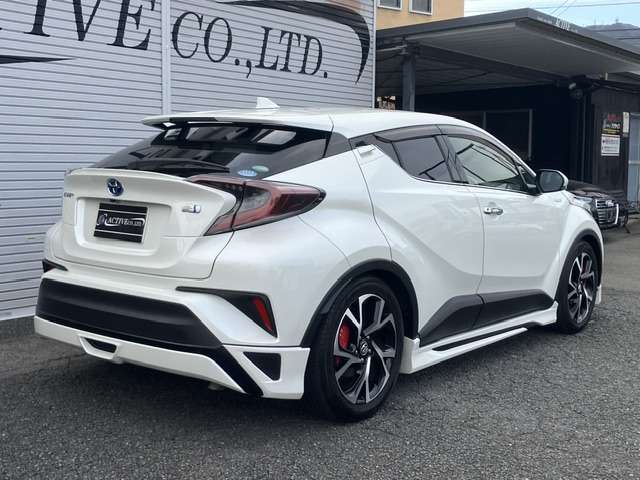 Toyota C-HR 8