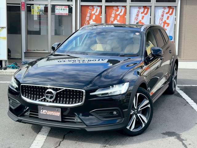 Volvo V60 Cross Country 4