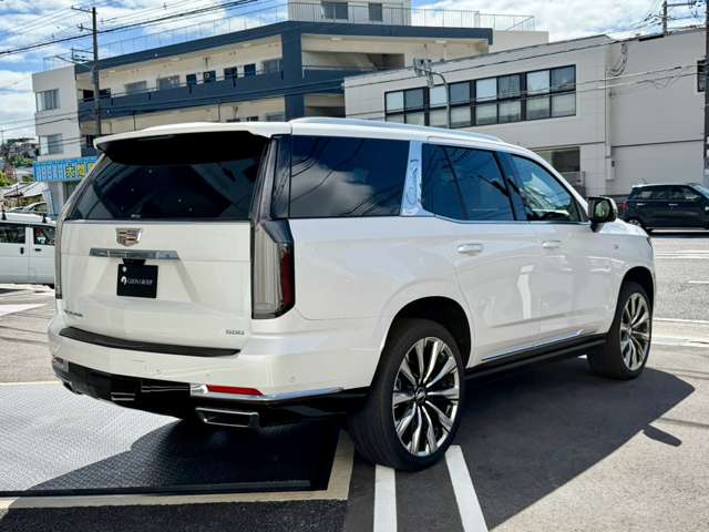 Cadillac エスカレード 7