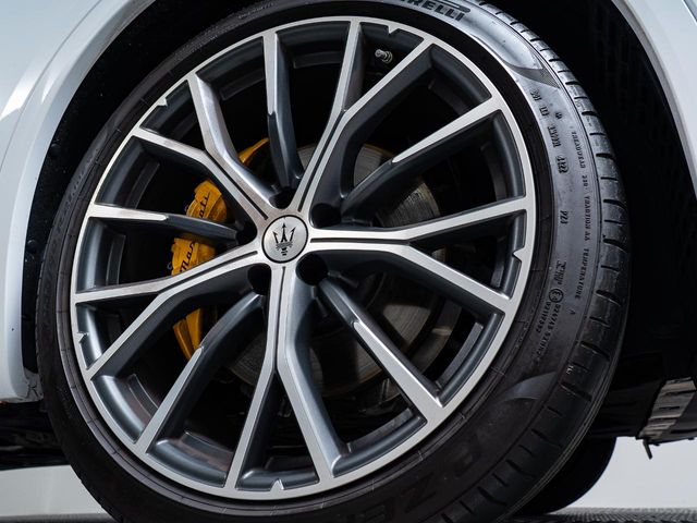 Maserati Grecale 8