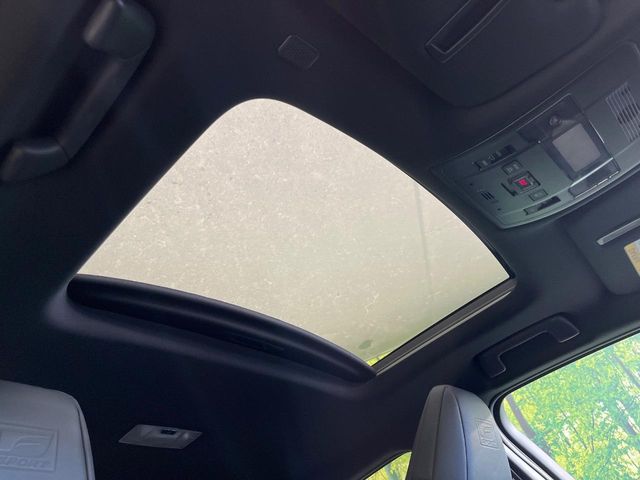 Lexus UX 3