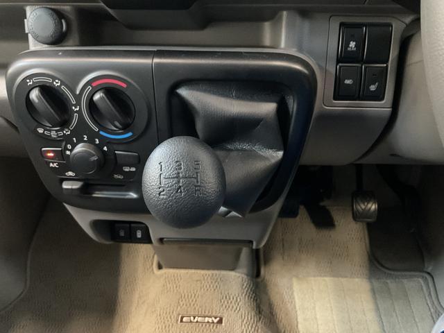 Suzuki Every 12