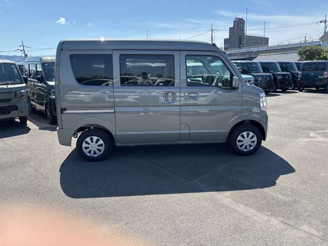 Suzuki Every 7