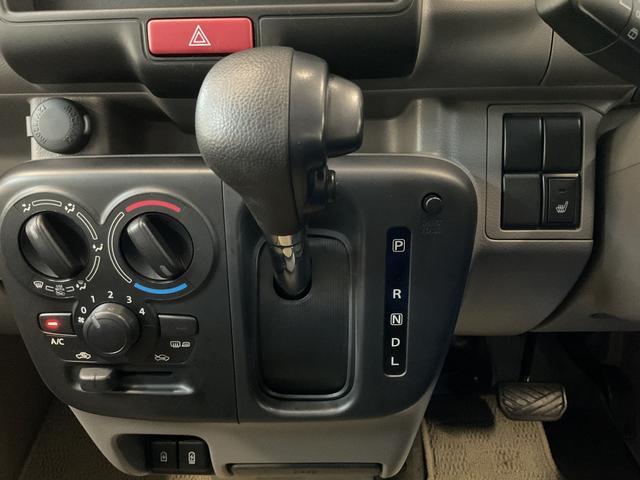 Suzuki Every 12