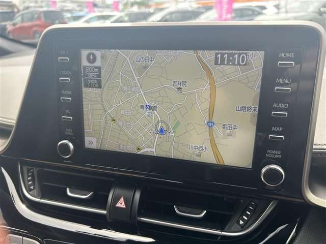 Toyota C-HR 4