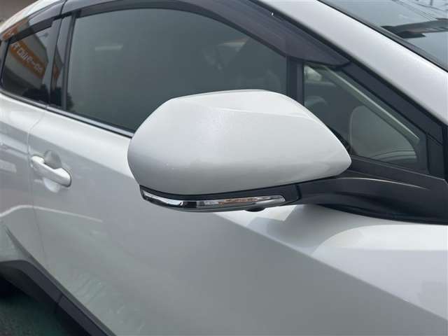 Toyota C-HR 10