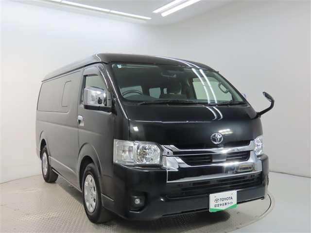 Toyota Hiace 10