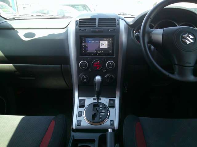 Suzuki Escudo 4