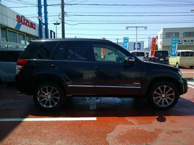Suzuki Escudo 10
