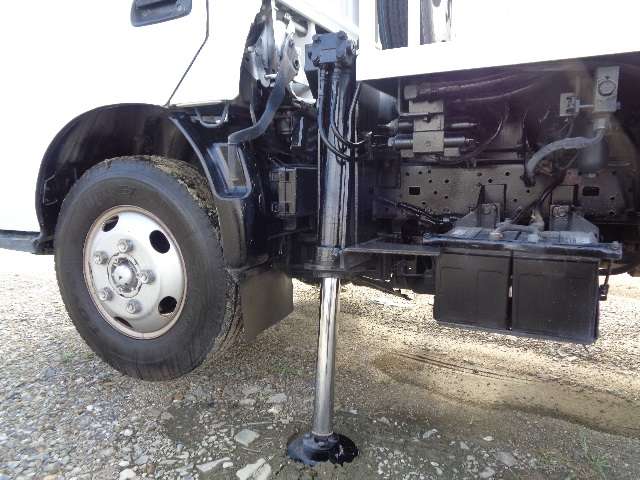 Hino Dutro 7