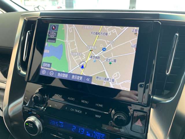 Toyota Alphard 10