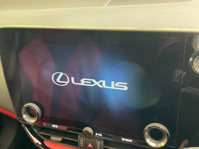 Lexus NX 4