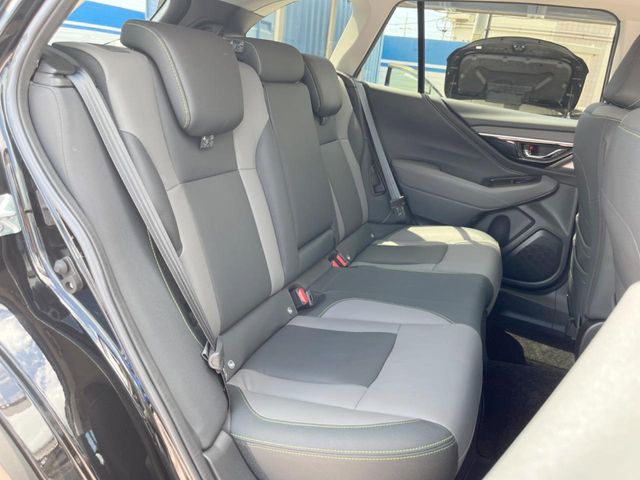 Subaru Legacy Outback 9