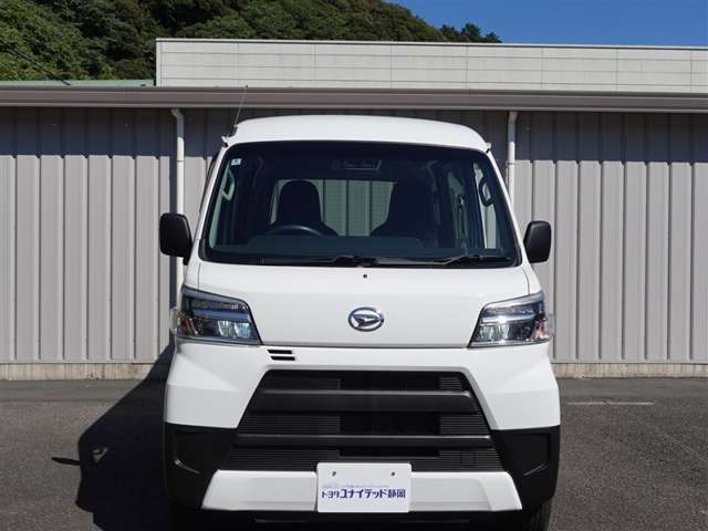Daihatsu Hijet Cargo 3
