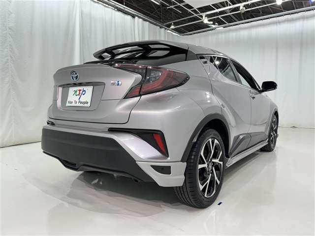 Toyota C-HR 7