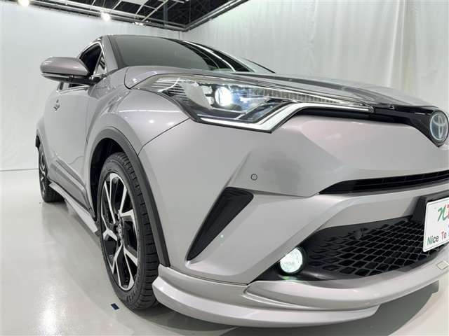 Toyota C-HR 8