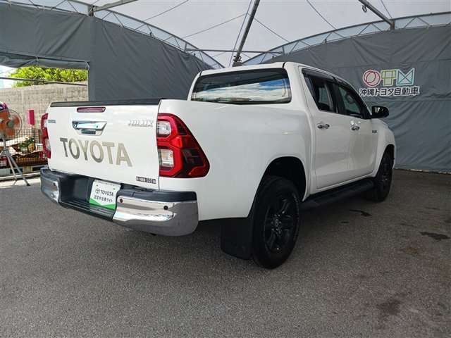 Toyota Hilux 5