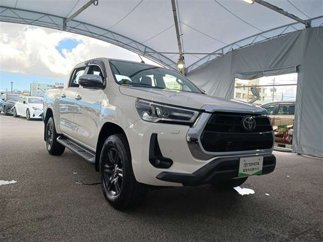 Toyota Hilux 8