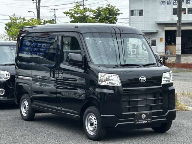 Daihatsu Hijet Cargo 2