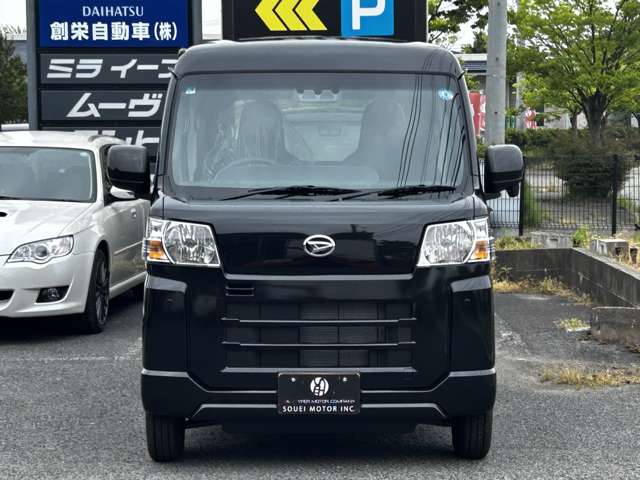 Daihatsu Hijet Cargo 5